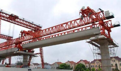 架桥机架桥技术在不同桥梁类型中的应用有何差异？